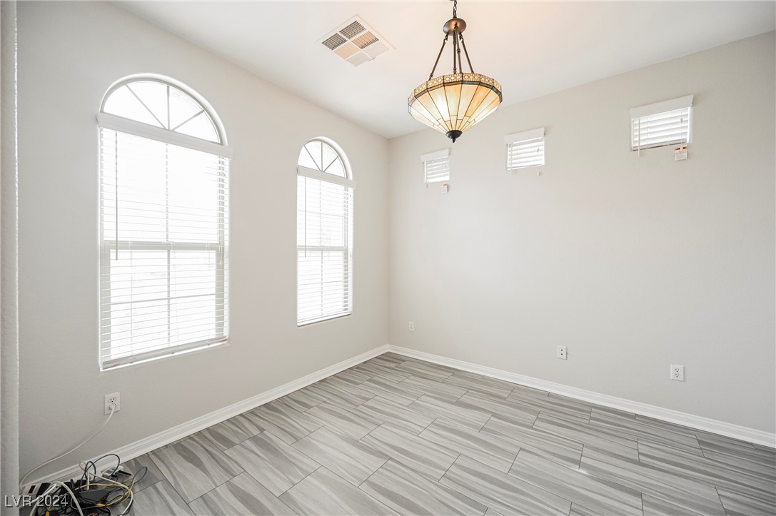 1928 La Calera Avenue