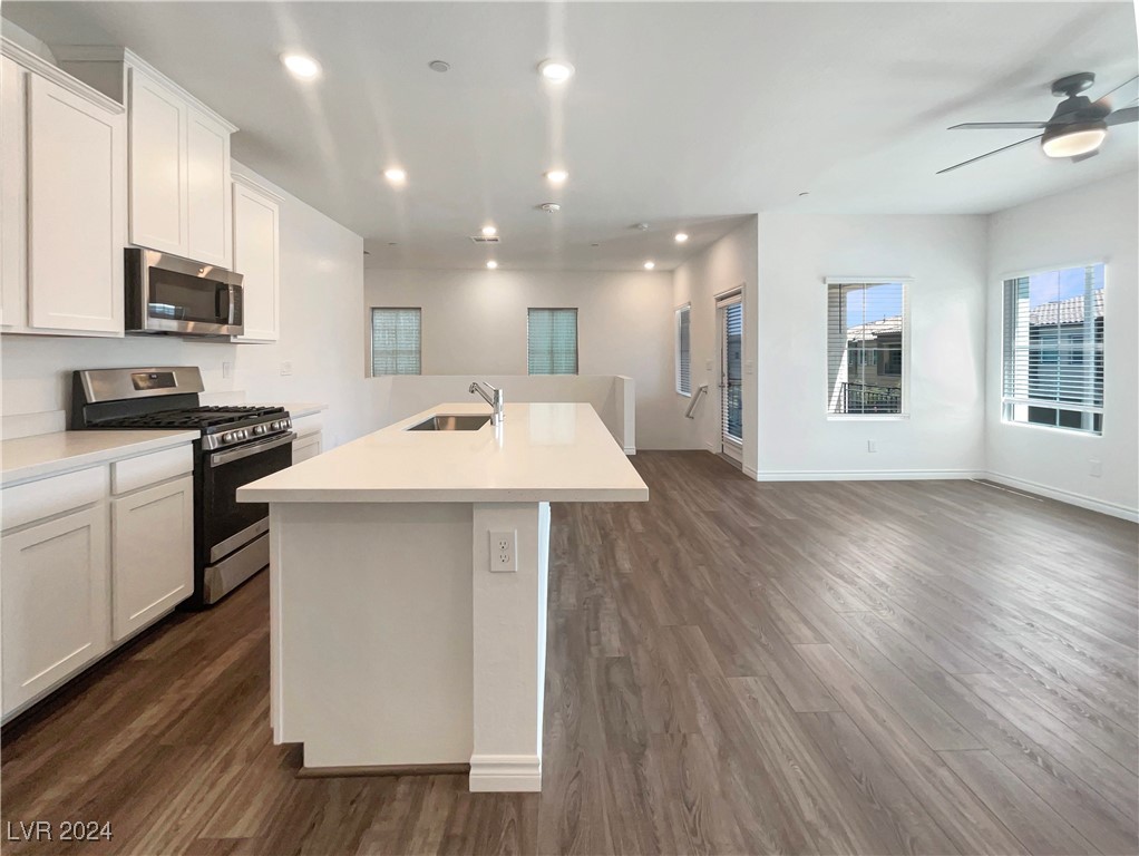 214 Cordelia Cove Avenue 426