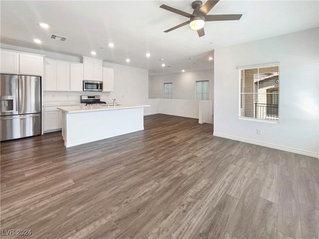 214 Cordelia Cove Avenue 426