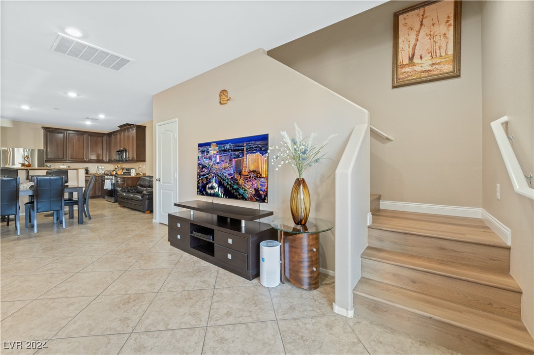 6255 West Arby Avenue 122