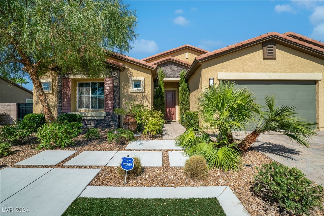 7107 Arabian Ridge Street