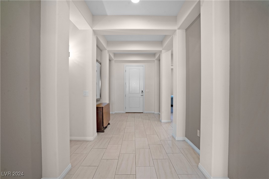 7107 Arabian Ridge Street