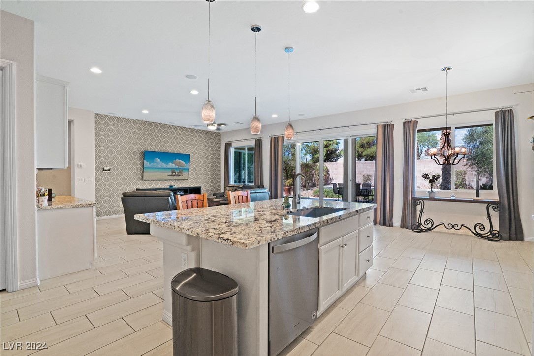 7107 Arabian Ridge Street