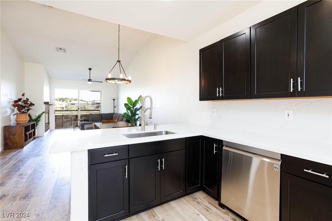 668 Peachy Canyon Circle 202