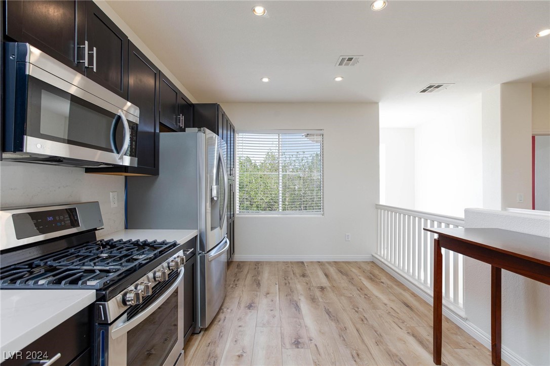 668 Peachy Canyon Circle 202