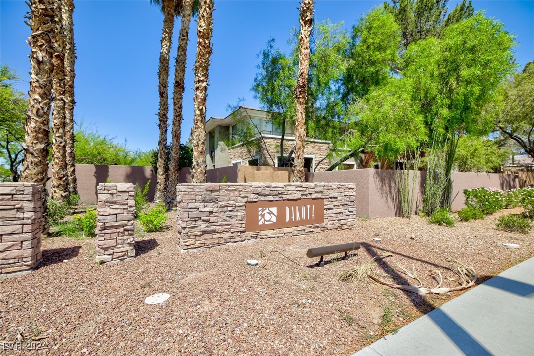 668 Peachy Canyon Circle 202