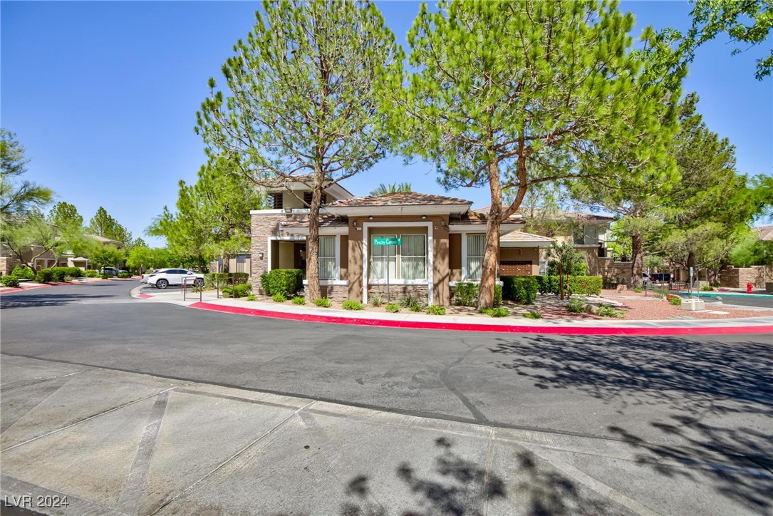 668 Peachy Canyon Circle 202