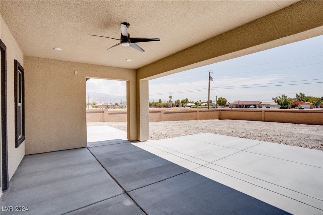 1661 East Laguna Street