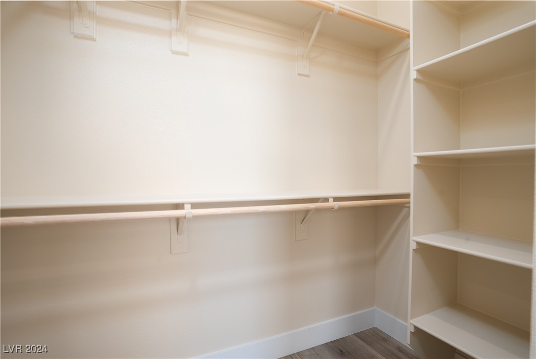 1661 East Laguna Street