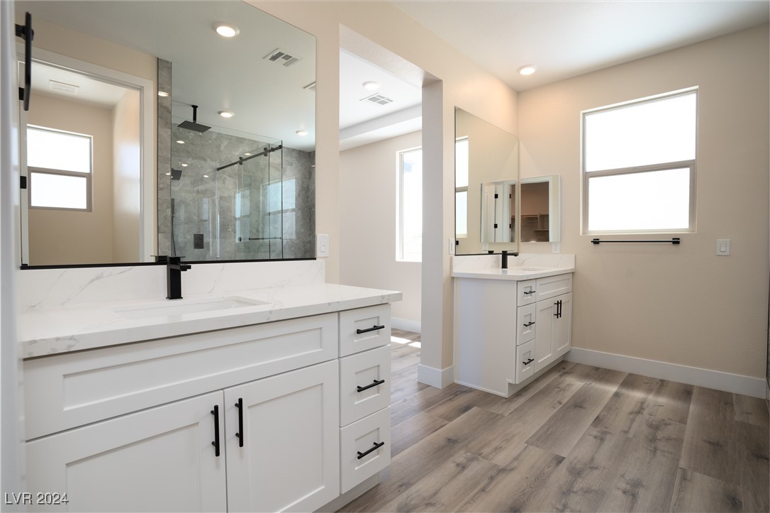 1661 East Laguna Street