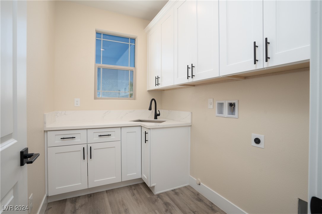 1661 East Laguna Street