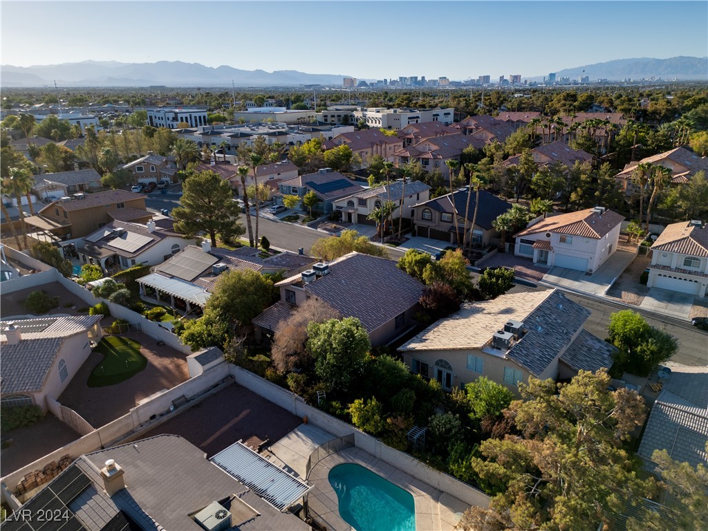 2547 Quail Canyon Avenue