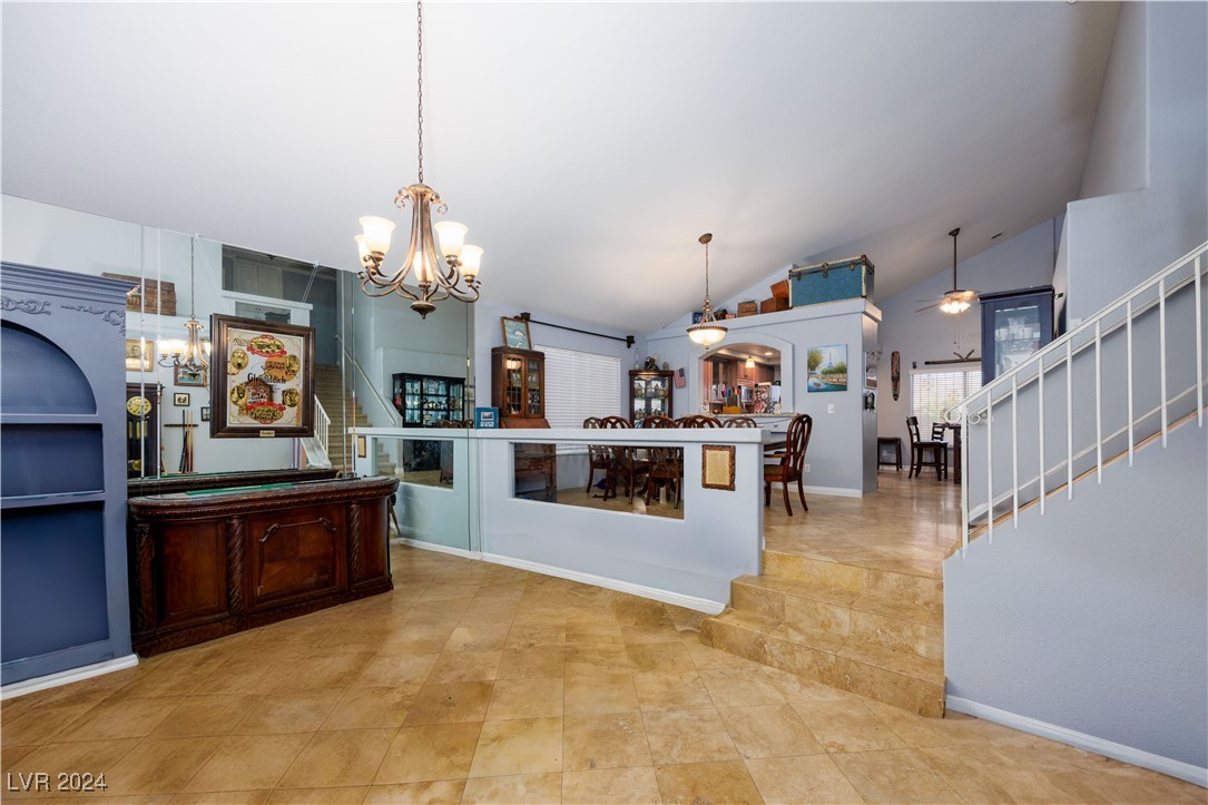 2547 Quail Canyon Avenue