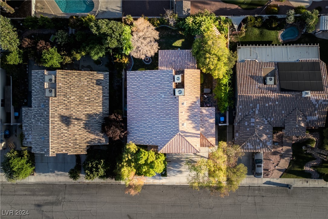 2547 Quail Canyon Avenue