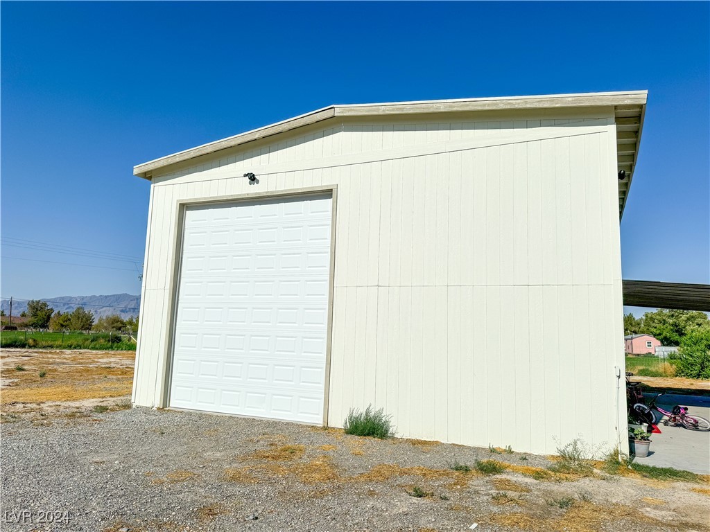 3301 Bond Street