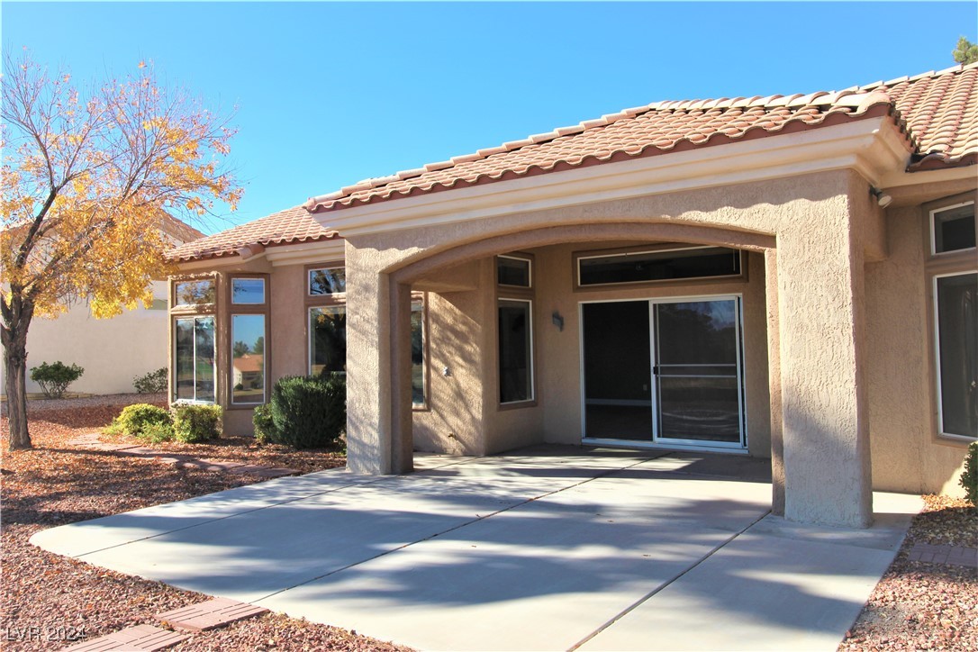 2828 Tumble Brook Drive