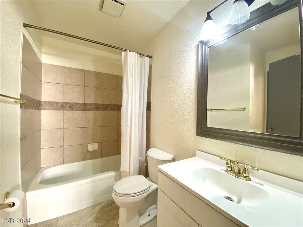 253 North Lamb Boulevard A