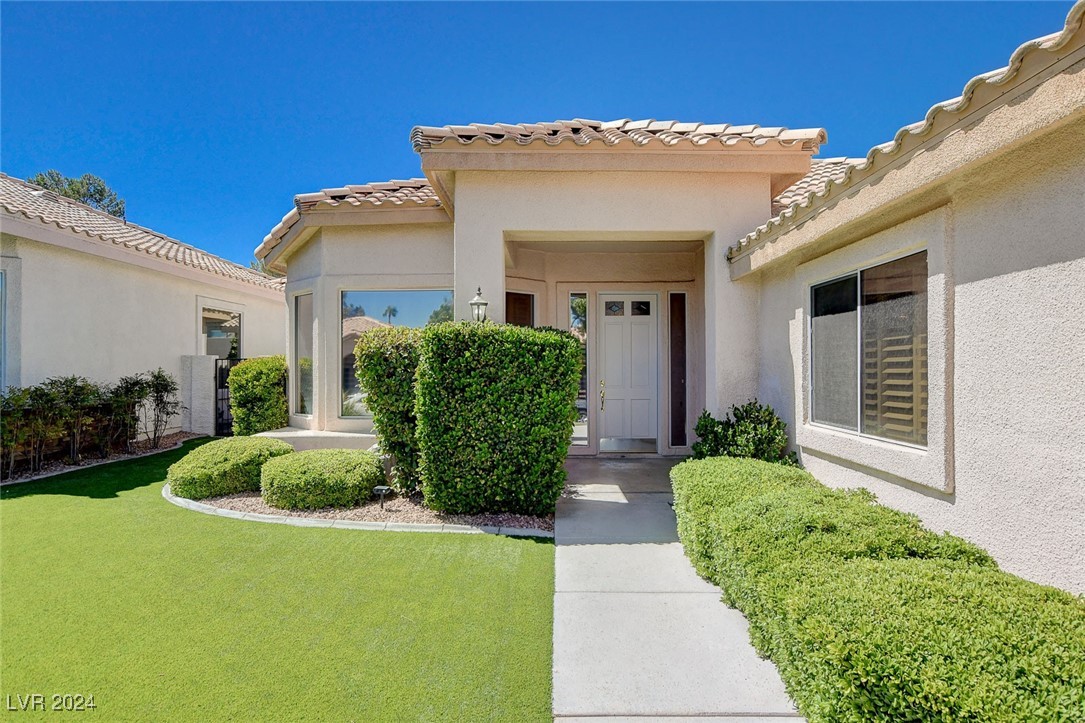 1613 Shadow Rock Drive
