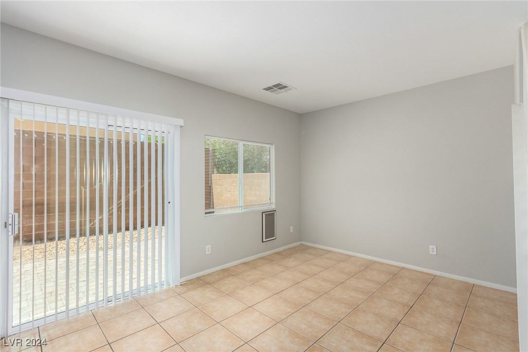 9405 Hot Breeze Street