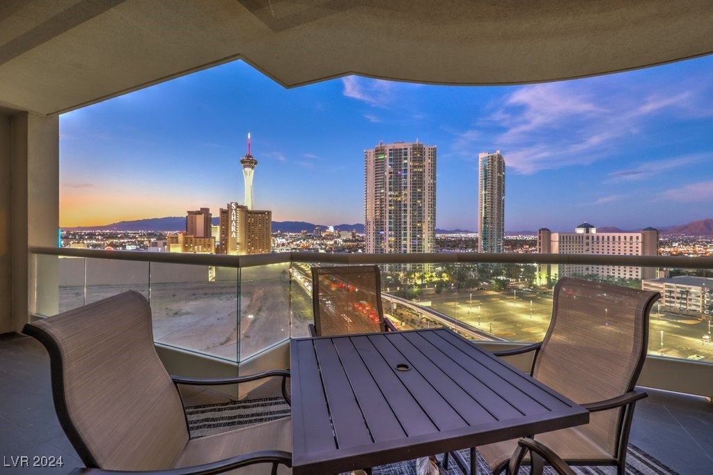 2777 Paradise Road 1502