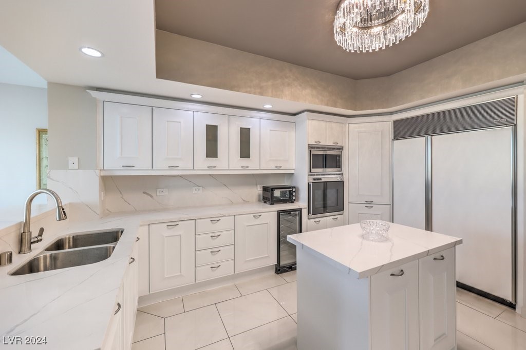 2777 Paradise Road 1502