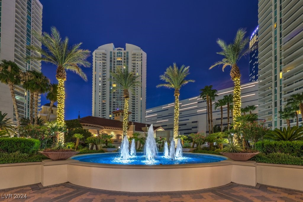 2777 Paradise Road 1502