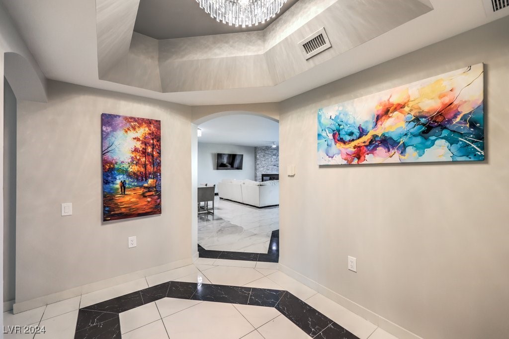 2777 Paradise Road 1502