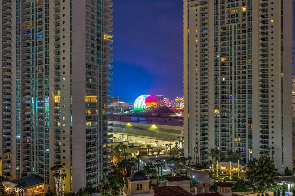 2777 Paradise Road 1502