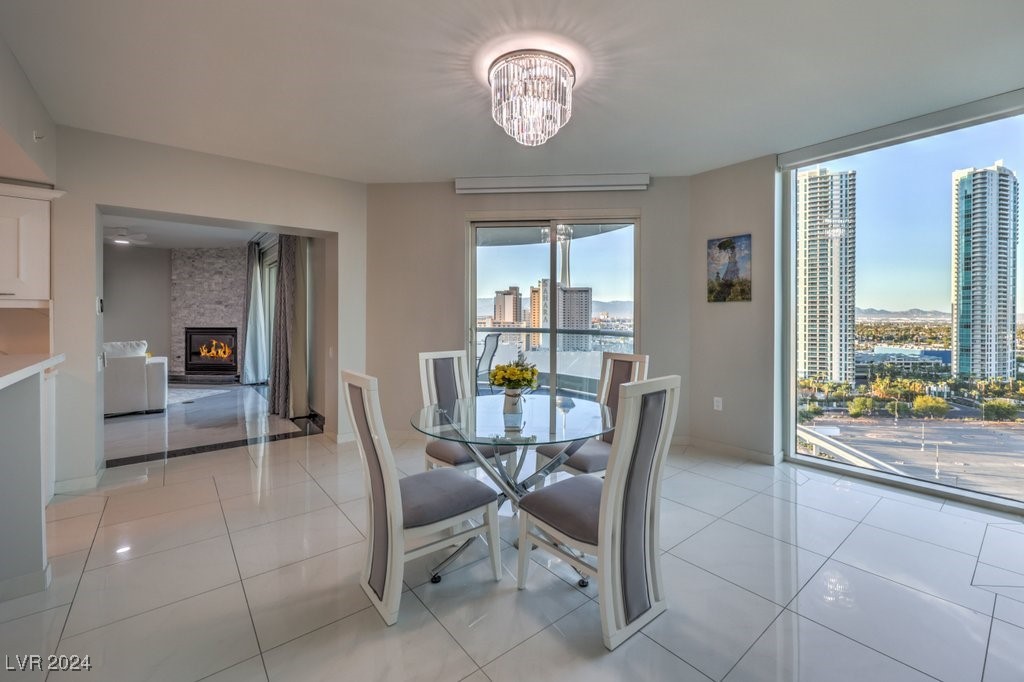 2777 Paradise Road 1502