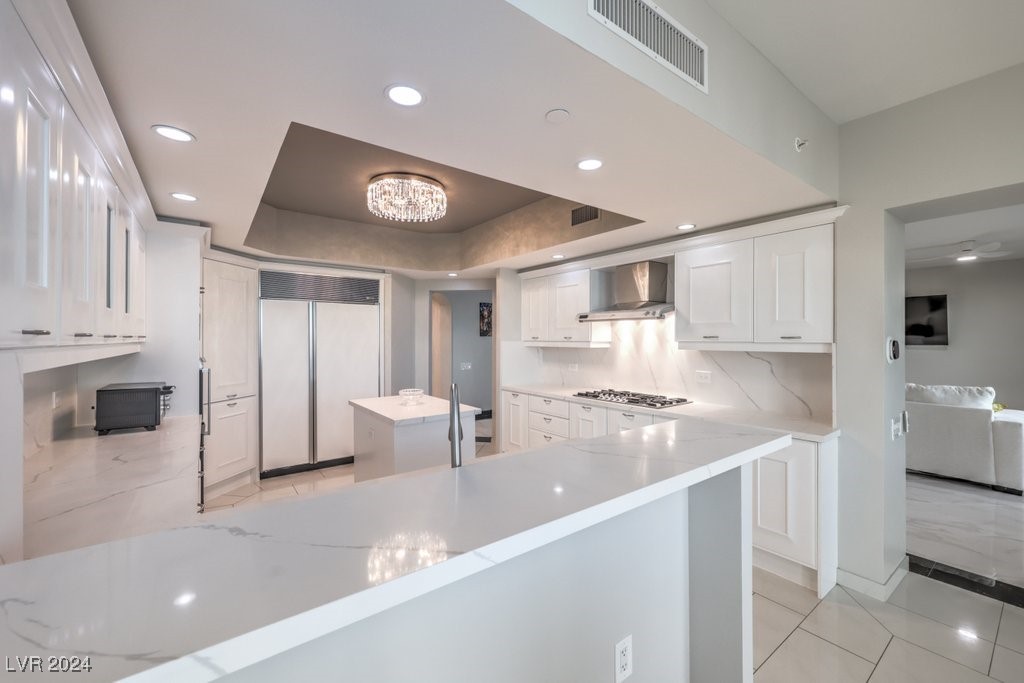 2777 Paradise Road 1502