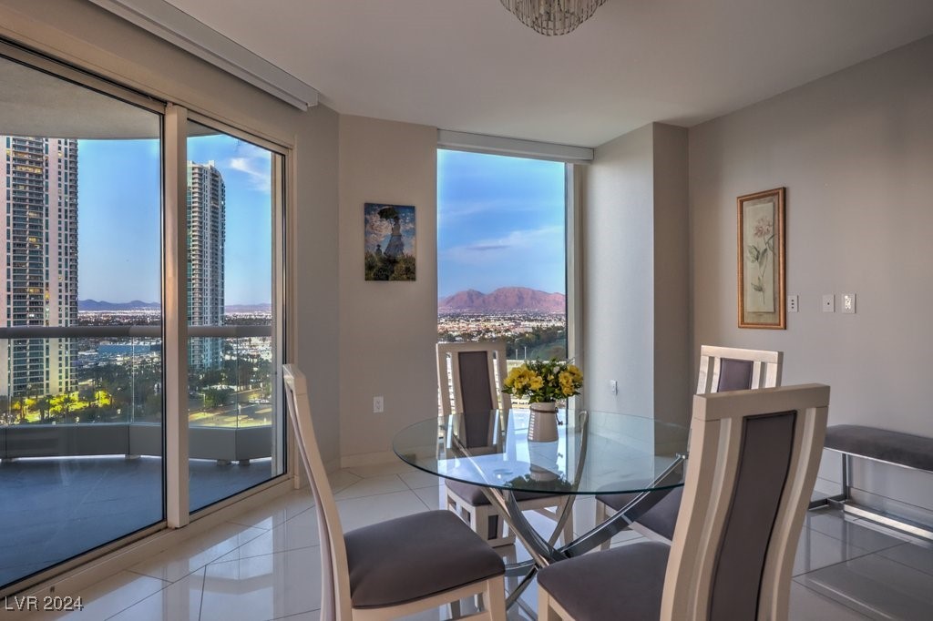 2777 Paradise Road 1502