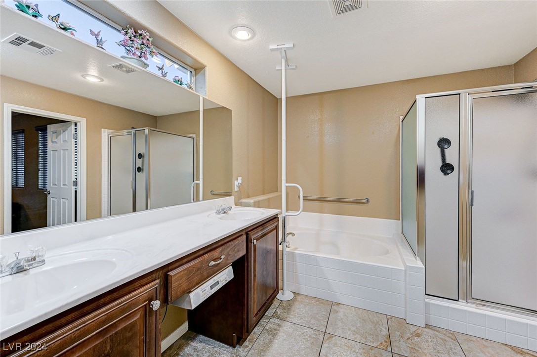 8876 Contrada Court