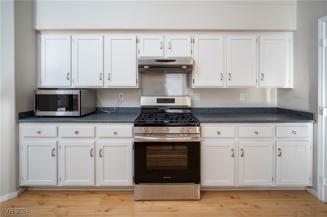 5316 Still Breeze Avenue