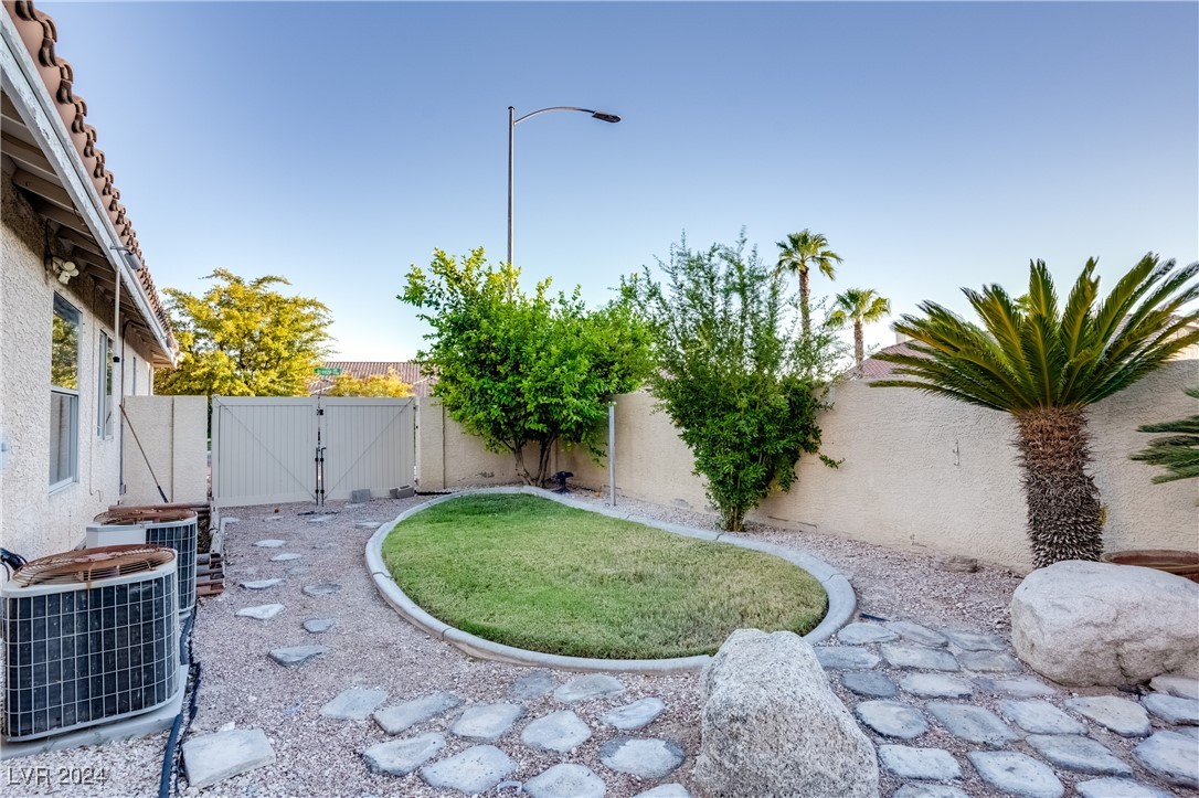 5316 Still Breeze Avenue