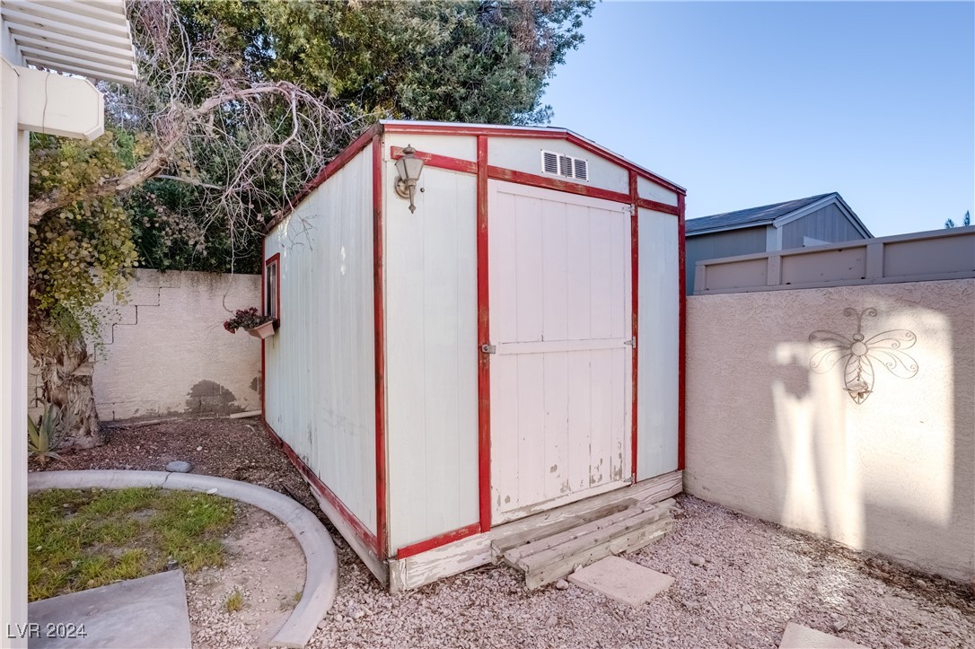 5316 Still Breeze Avenue