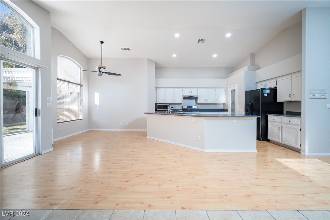 5316 Still Breeze Avenue