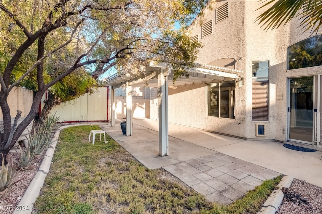 5316 Still Breeze Avenue