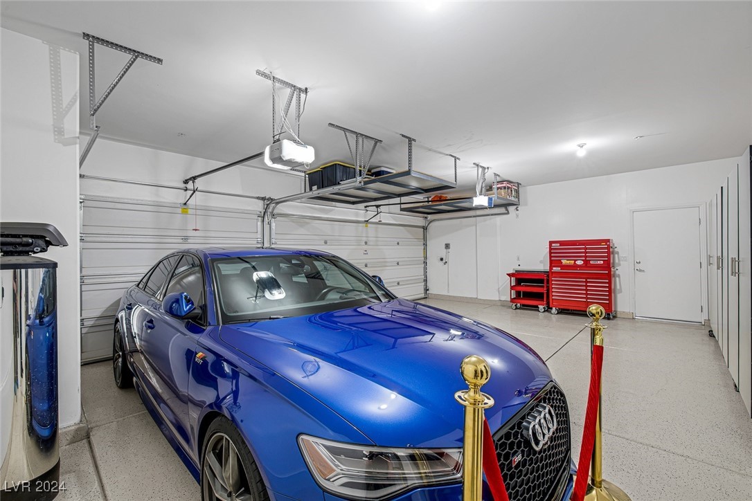 1696 Moss Canyon Avenue