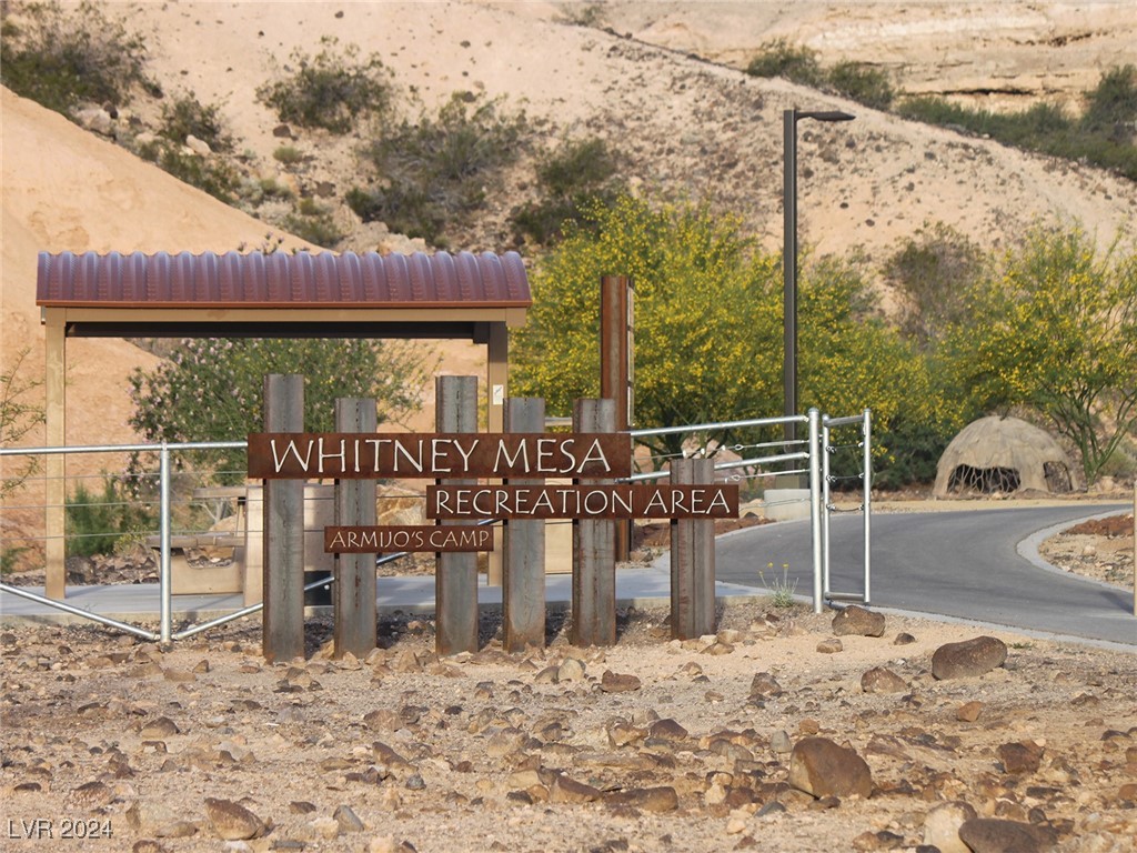 1696 Moss Canyon Avenue