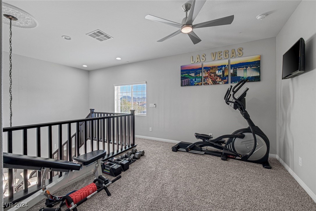 1696 Moss Canyon Avenue