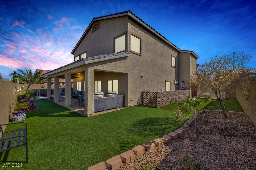 1696 Moss Canyon Avenue