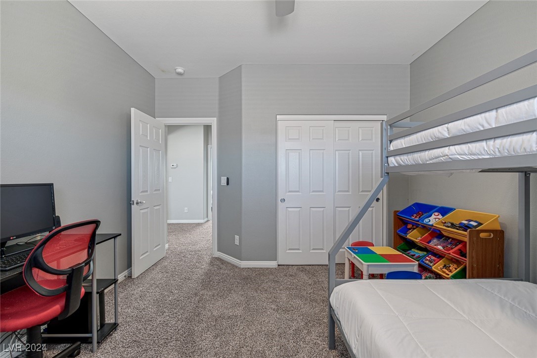 1696 Moss Canyon Avenue