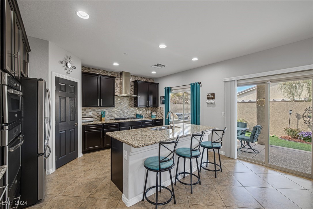 1696 Moss Canyon Avenue