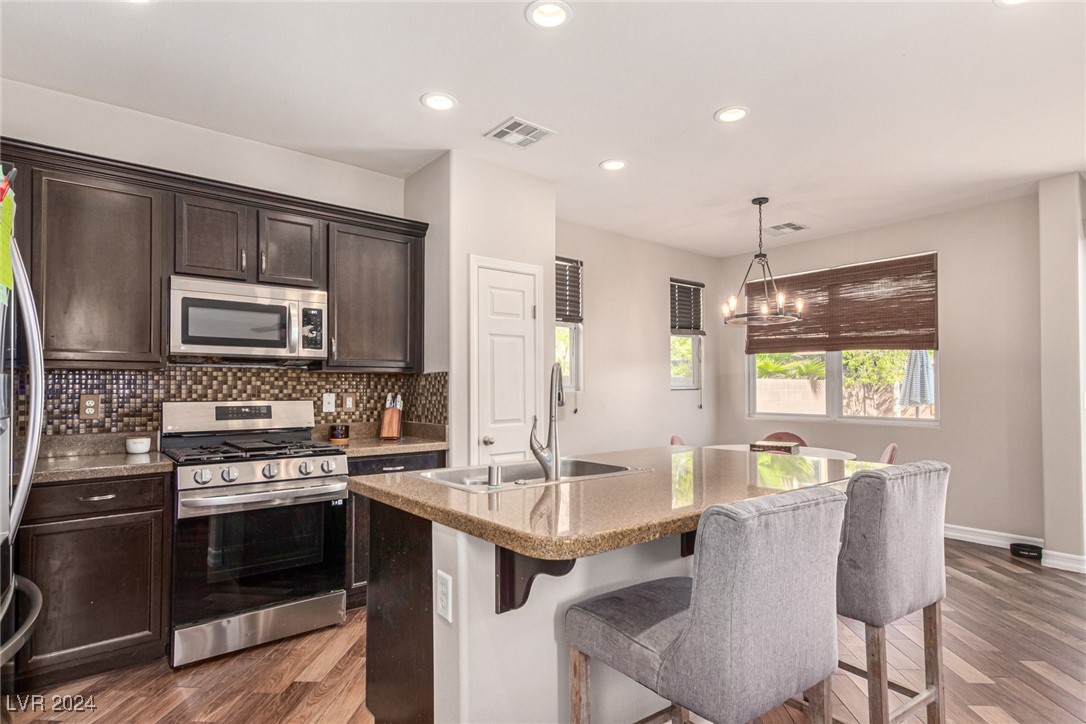 7514 Dobroyd Drive