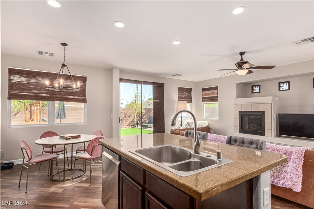7514 Dobroyd Drive