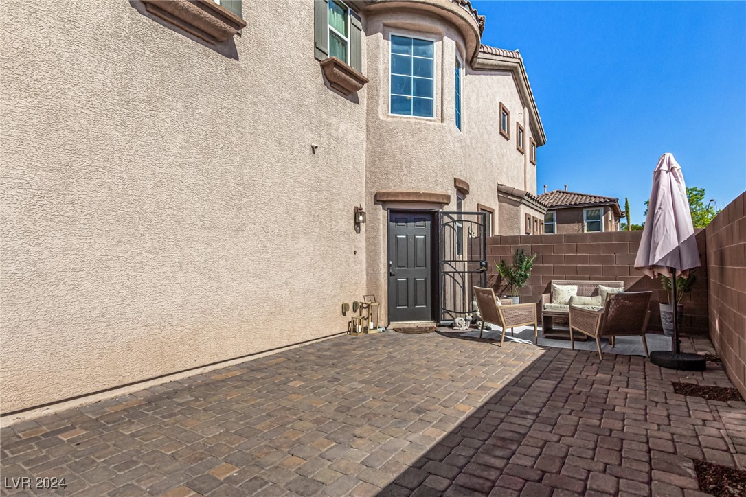 7514 Dobroyd Drive