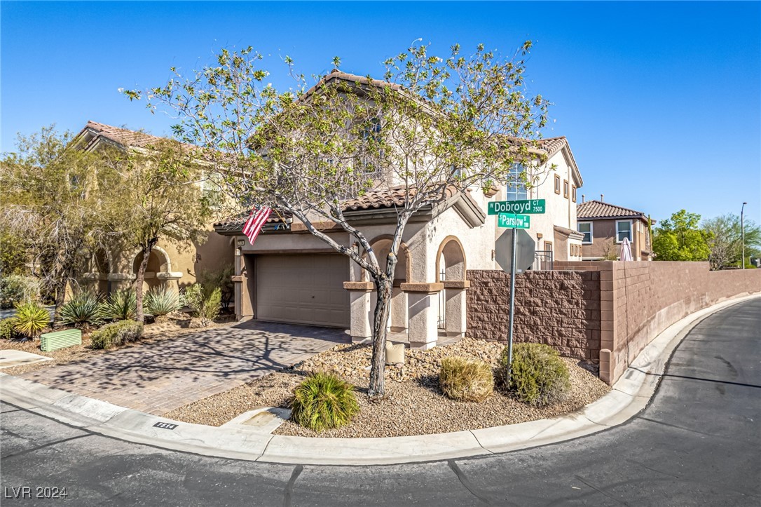 7514 Dobroyd Drive