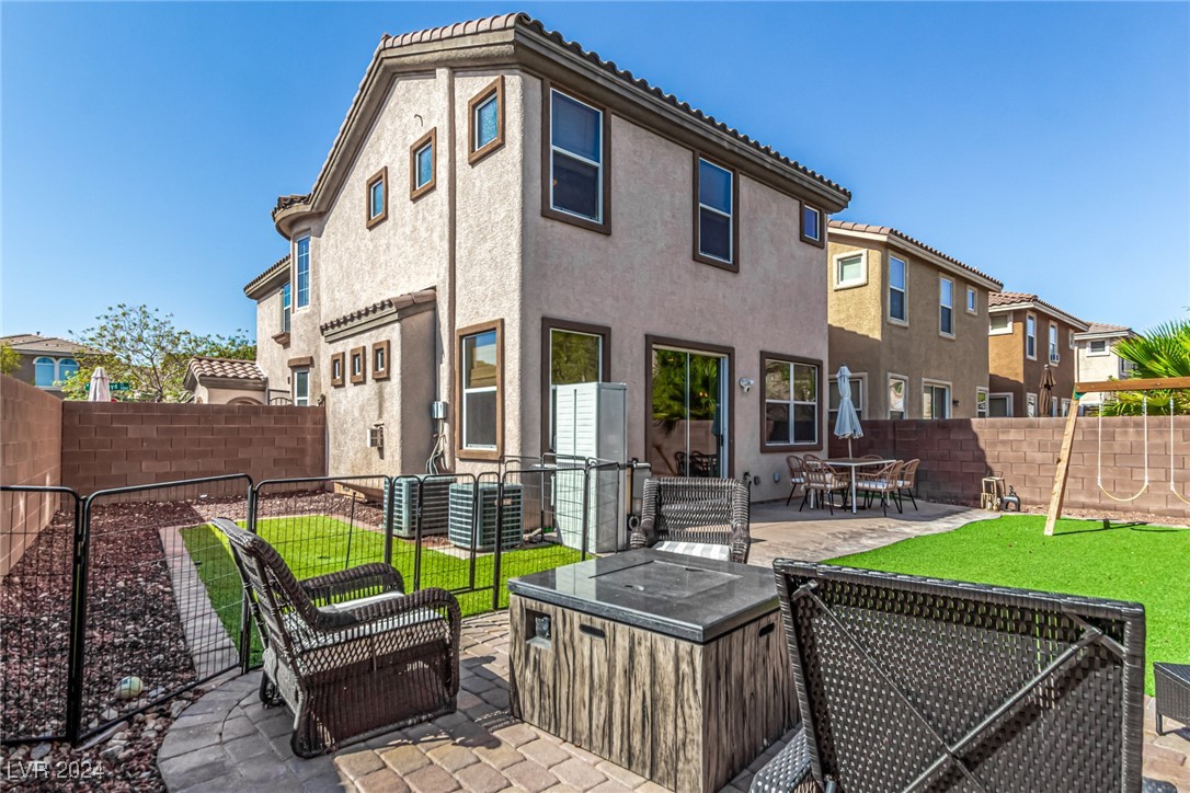 7514 Dobroyd Drive