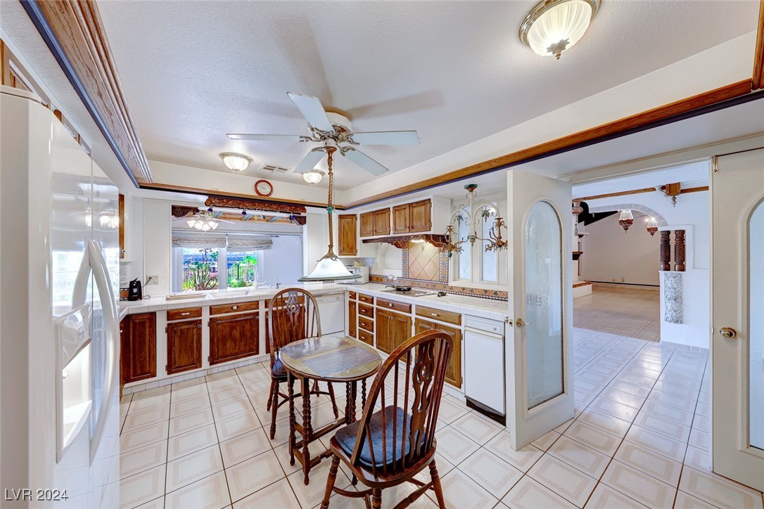 863 Morning Sun Court
