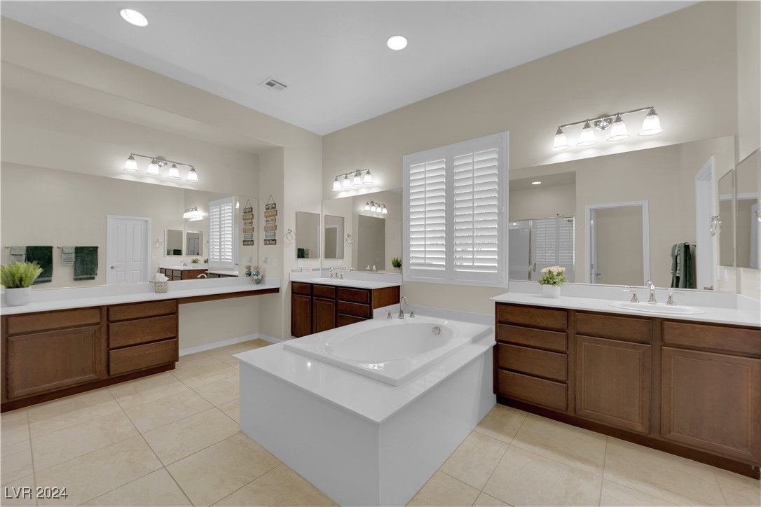 8627 Lavender Ridge Street